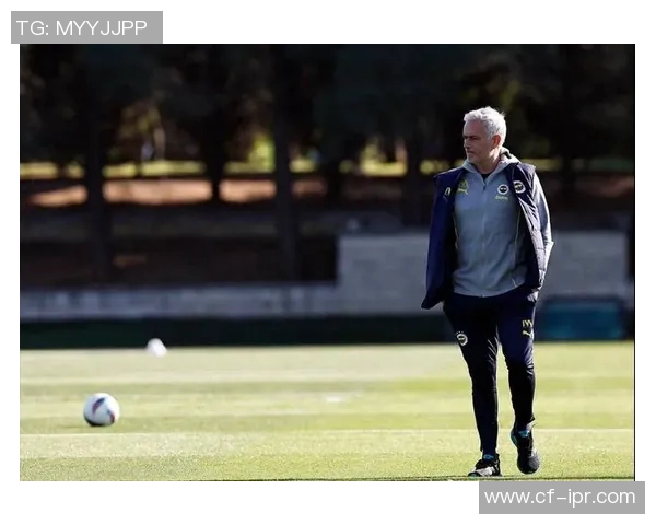 穆里尼奥回应球队状态低迷：足球很残酷，必须保持信心